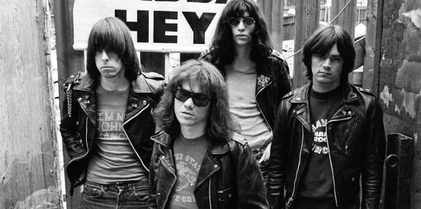 In today’s digital age, showcasing your Ramones costume on social media is a great way