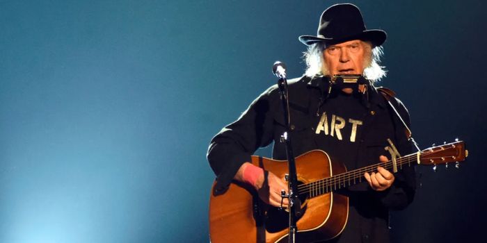 neil youngs influence shaped rock grunge and music production innovations